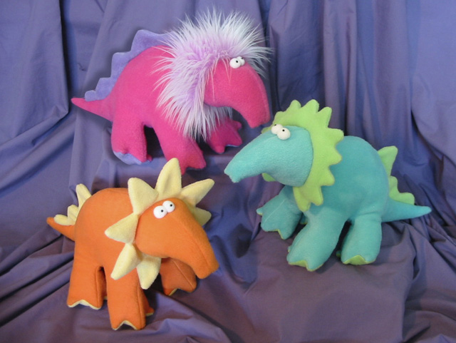 SNUGGLIES - Dinosaurs plush pattern