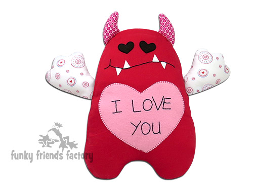 Valentine's-Love-Monster-pattern