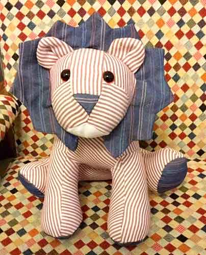 Lion Pattern sewn by Cathy - Stocker