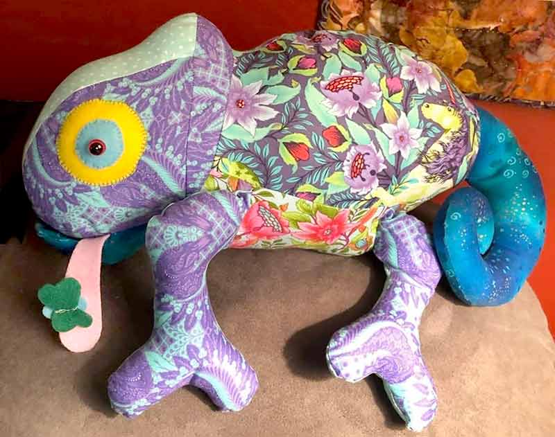 Coco Cameleon Pattern (Tula Pink Fabric) sewn-by-LindaHorton