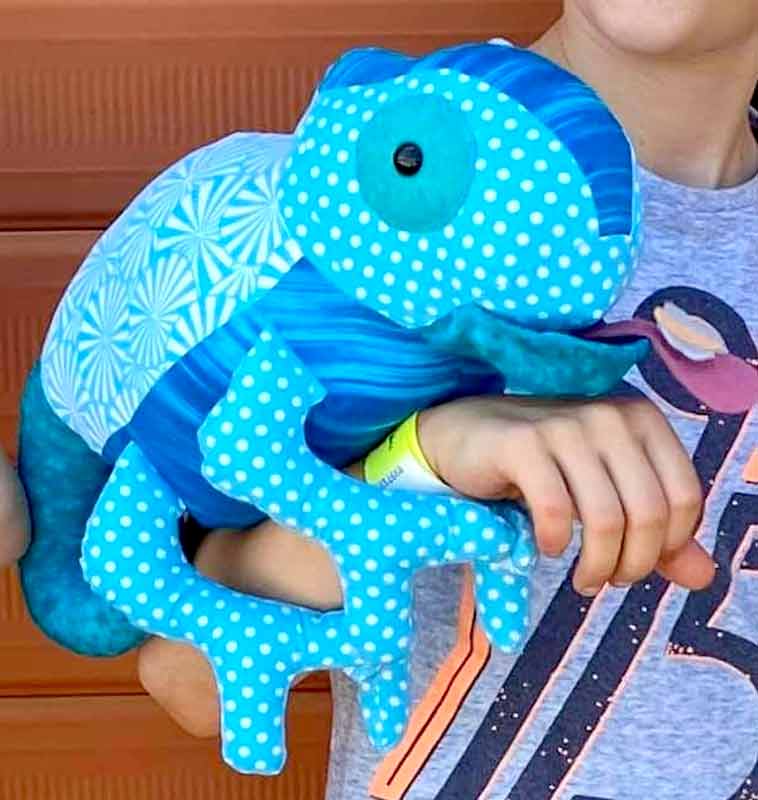 Coco-Chameleon toy pattern sewn-by-Trish-McBride