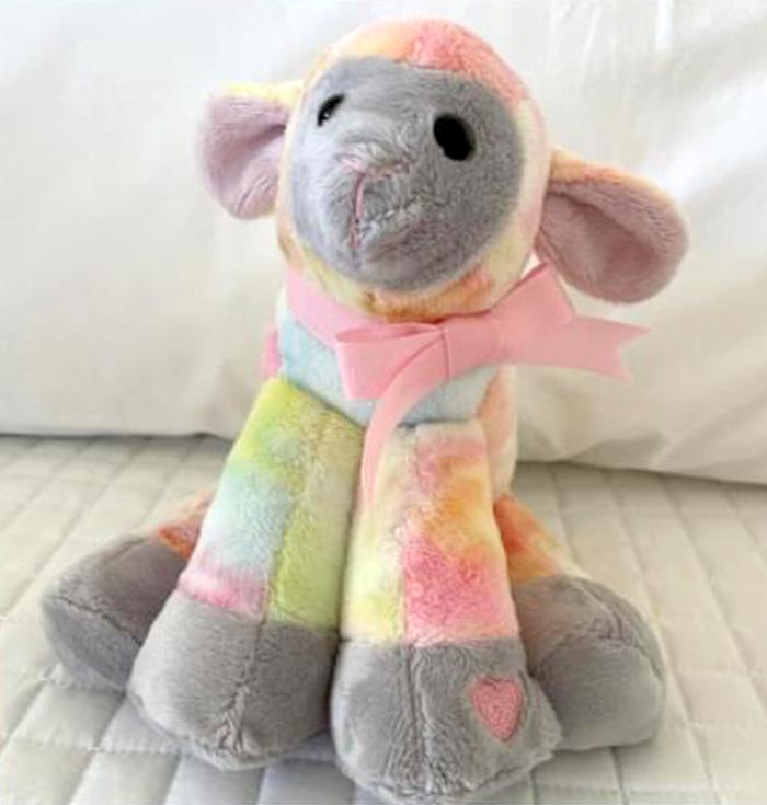 Lamb-pattern-sewn-by-DebbieHW