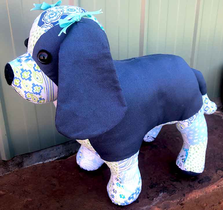 Poppy-Puppy-Pattern-sewn-by-Kelli-B